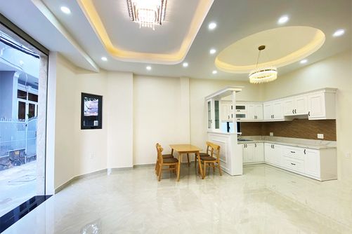 Bán nhà đường Phan Văn Trị, Bình Thạnh, 5.8 x 7m, 3Lầu. Nhà đẹp