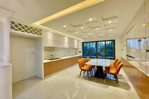 Bán nhà hẻm xe hơi Nguyễn Tư Giản, Gò Vấp, 66 m² (4m x 16.5m), 6 tầng
