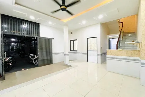 Bán nhà đường Thống Nhất, Gò Vấp, 49 m² (5.5m x 10m), 3 tầng