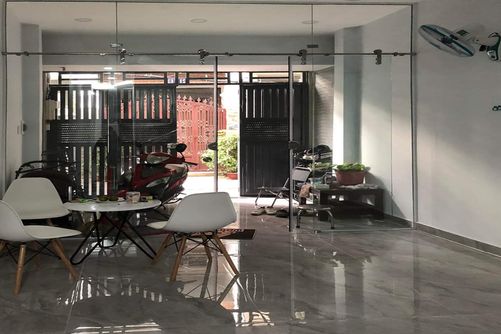 Bán nhà hẻm xe hơi Quận Phú Nhuận, Hoàng Văn Thụ, 51m², 3 Tầng