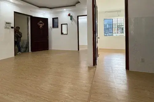 Bán Căn hộ Nhiêu Tứ - Hoa Sứ, có Thang máy, 51.5 m² 2 phòng ngủ
