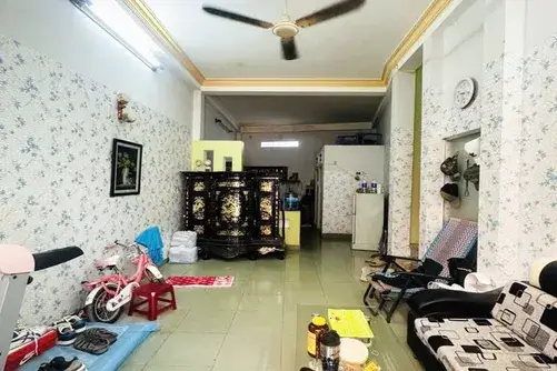 Bán nhà Nguyễn Trọng Tuyển Gần Mặt tiền - KHU VỰC DÂN TRÍ, 5.2m x 10m