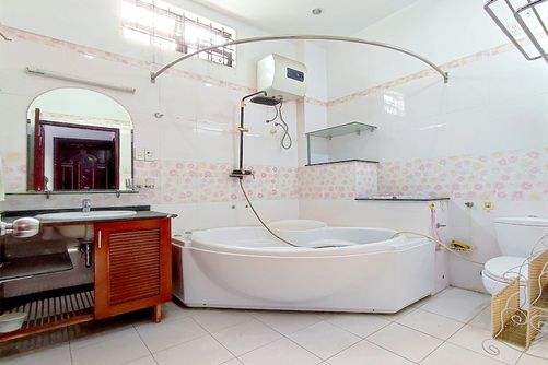 Bán nhà mặt tiền kinh doanh, Thích Quảng Đức Phú Nhuận, 85m² (4 x 25m)