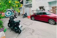 Bán nhà Trần Huy Liệu Phú Nhuận, Xe hơi, 29.2m² (3.4 x 8.6m) vuông vức