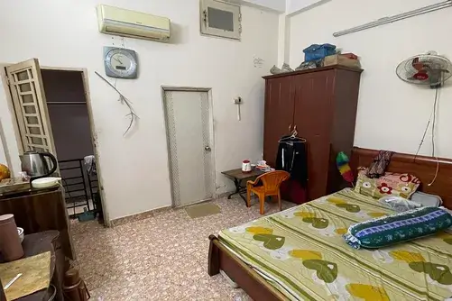Bán nhà mặt tiền kinh doanh, đường Bùi Văn Thêm Phú Nhuận (4.1m x 13m)