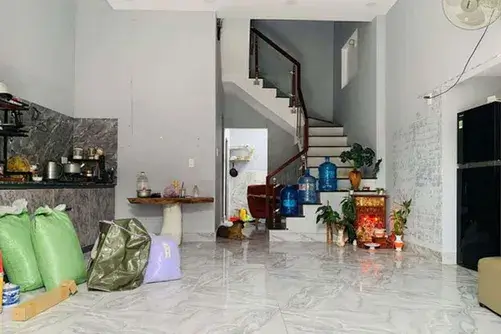 Bán nhà đường Nguyễn Văn Quá, Quận 12 - 35 m² (4m x 10m), 4 tầng, 3 PN