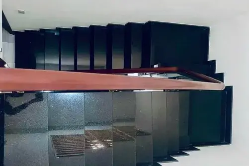 Bán nhà đường Yên Thế Phường 2 Tân Bình, 4 Tầng 4m x 16.4m nở hậu 4.2m