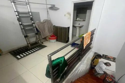 Bán nhà đường Đỗ Thừa Luông, Tân Phú, 32.8 m² (4m x 8.2m), gần chợ